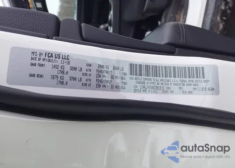 2019 Jeep Grand Cherokee Laredo z USA, uszkodzony, nr VIN 1C4RJFAG9KC591515